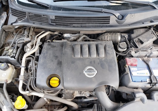 Nissan Qashqai cena 32900 przebieg: 305900, rok produkcji 2011 z Ostróda małe 79